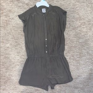 Hunger green romper